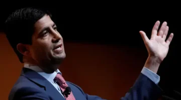 اختيار ترامب.. كيفن وورش مرشحاً جديداً لرئاسة الاحتياطي الفيدرالي في واشنطن